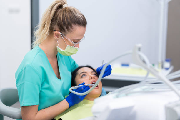 Best Cracked Tooth Emergency Dentist  in Irwindale, CA